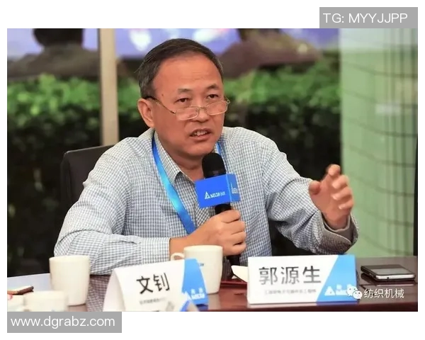 田径运动发展趋势与训练方法探讨：提升竞技水平与全民健身的双重目标