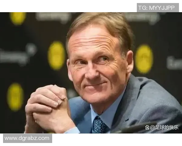 世界足球明星离世消息引发球迷哀悼追忆传奇人生 世界足球明星离世消息引发球迷哀悼追忆传奇人生